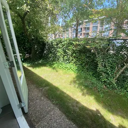 Gastensuite Flora Bed & Breakfast