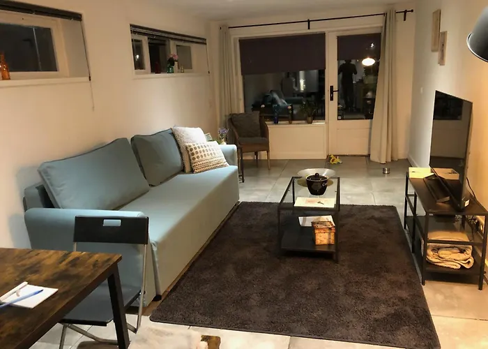 Gastensuite Flora Bed & Breakfast Eindhoven