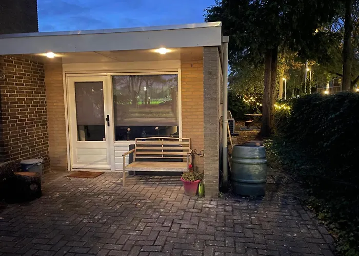 فندق مبيت وإفطار Gastensuite Flora آيندهوفن